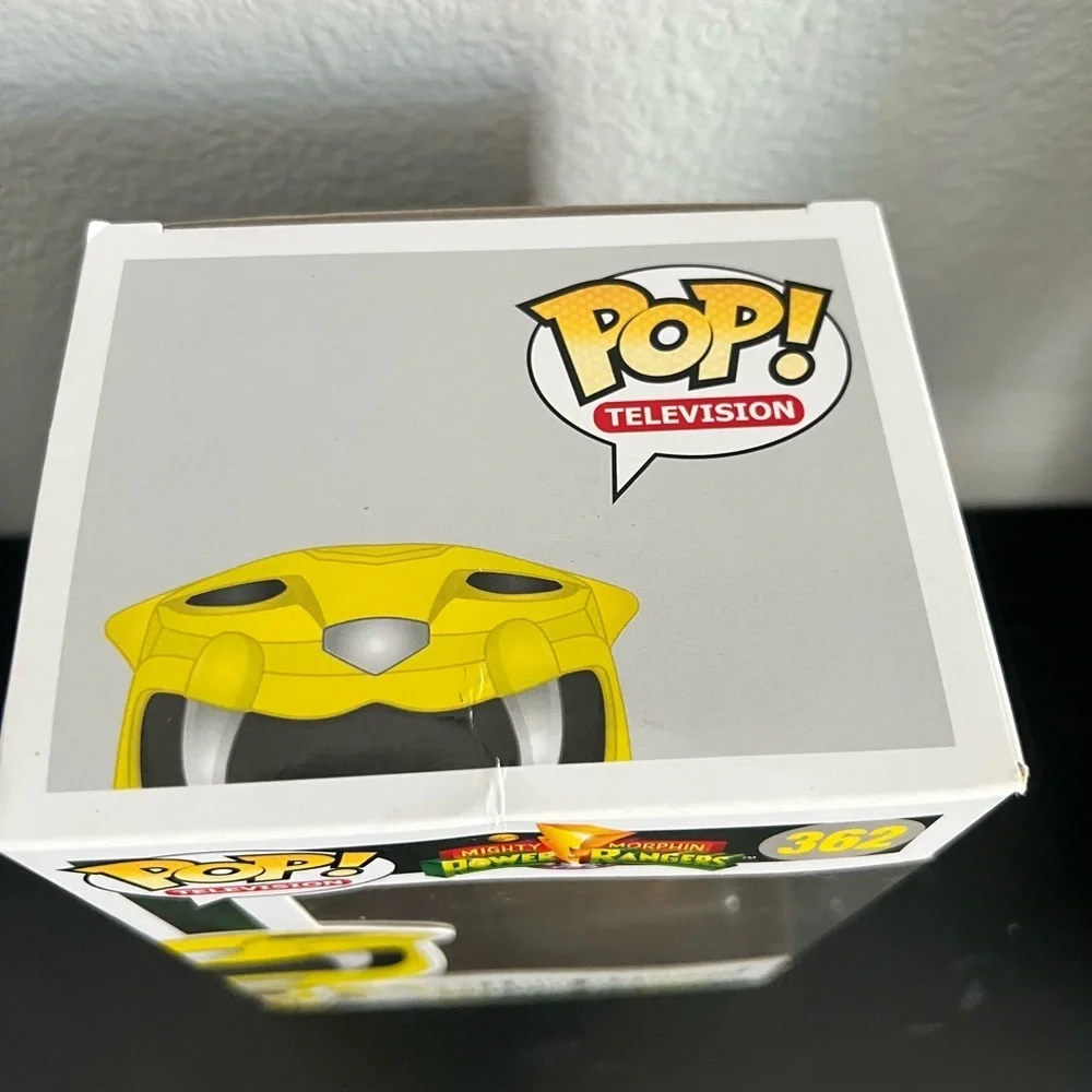 Funko Pop! Yellow Ranger Vinyl Figure - Picture 6 of 7